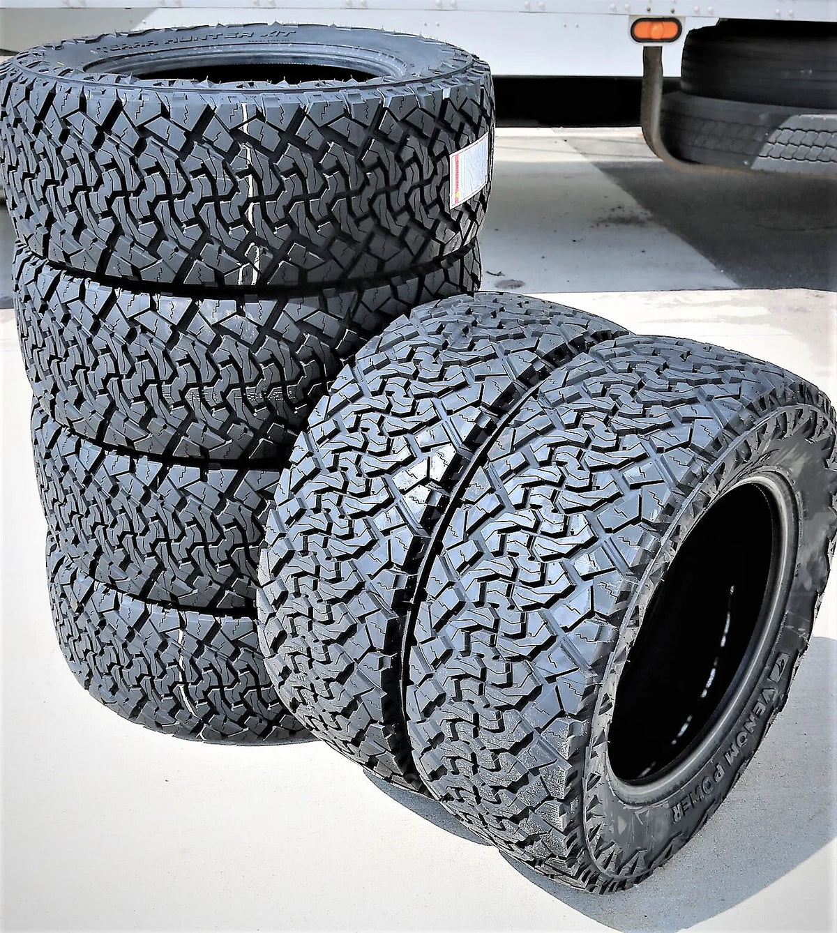 Venom Power Terra Hunter X/T LT35x12.50R17 121R Load E All-Season Extreme-Terrain Tires — Set of 6