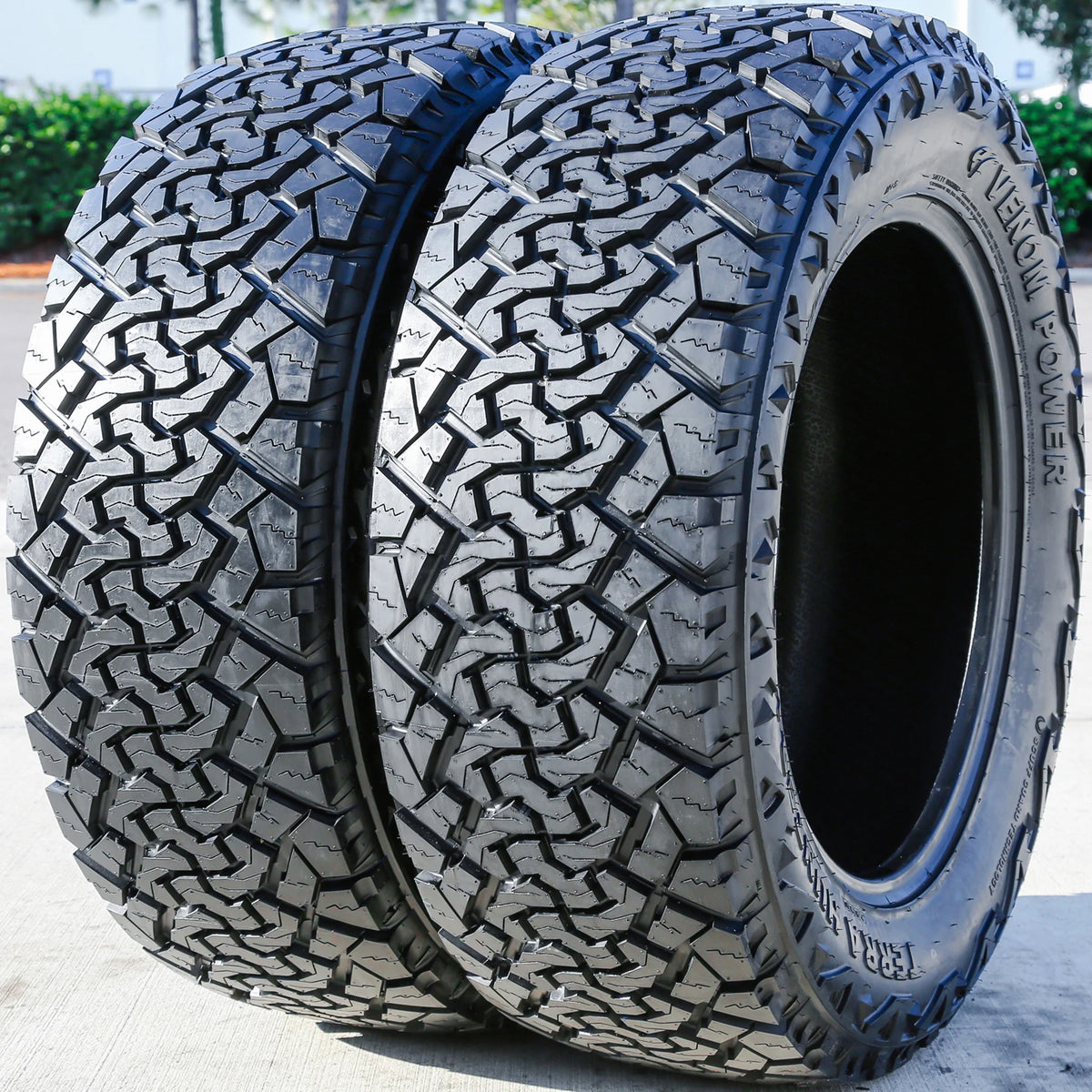Venom Power Terra Hunter X/T LT33x12.50R22 114Q Load F All-Season Extreme-Terrain Tires — Set of 2