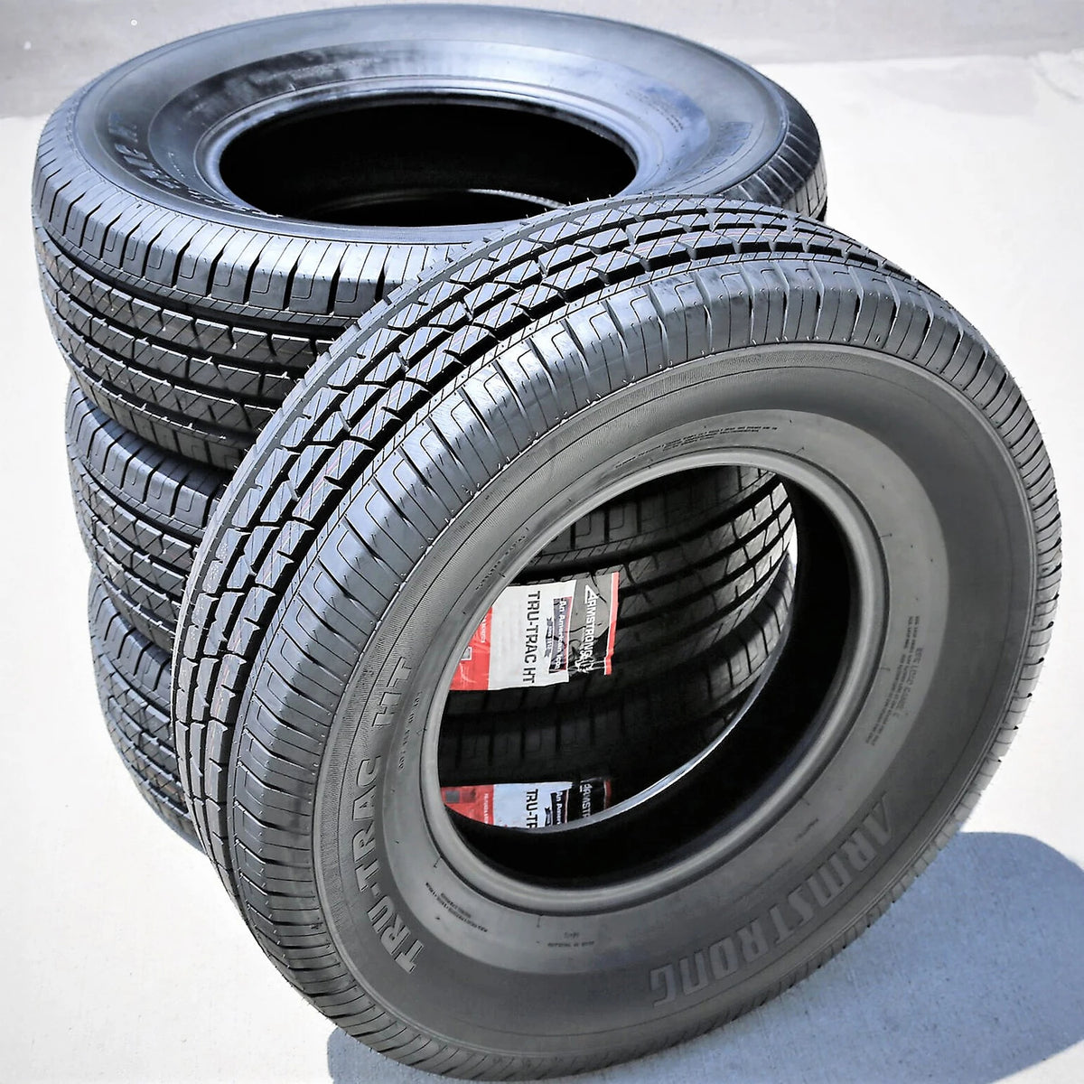 Armstrong Tru-Trac HT 255/70R18 113H All-Season Tires — Set of 4