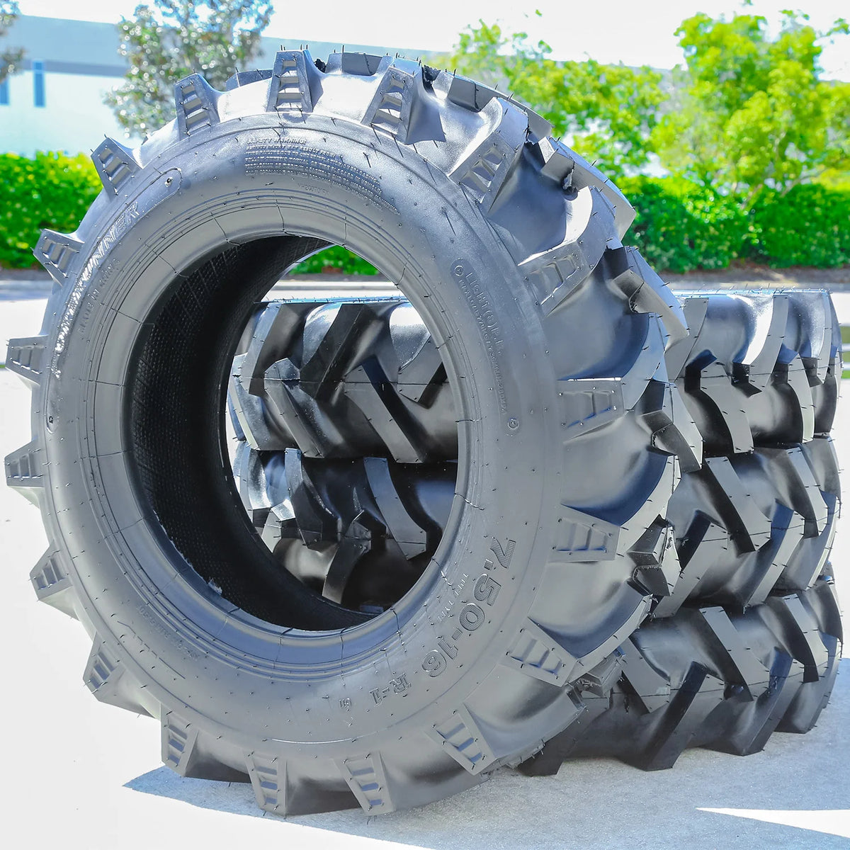 Forerunner QH611 7.5-16 8-Ply TT Tractor Tires — Set of 4